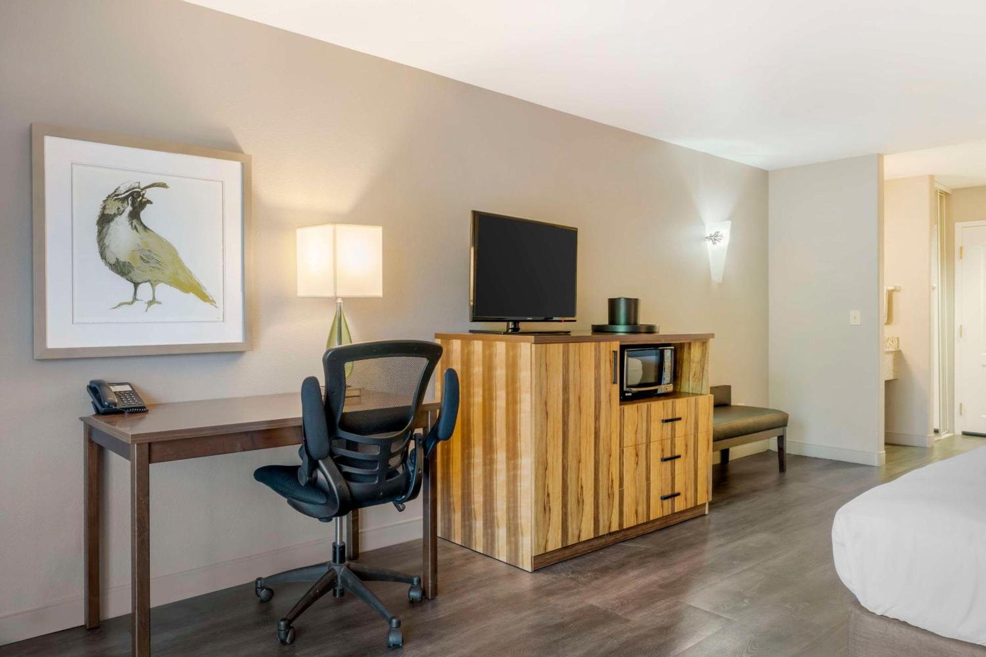 Best Western Cedar Inn & Suites Angels Camp Εξωτερικό φωτογραφία